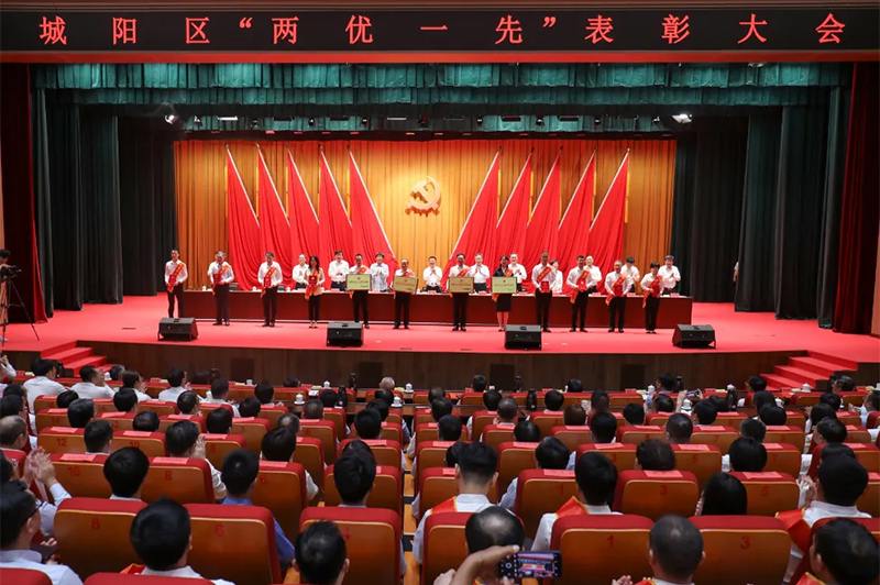 喜報！青島美佳美餐飲有限公司榮獲城陽區(qū)先進基層黨組織